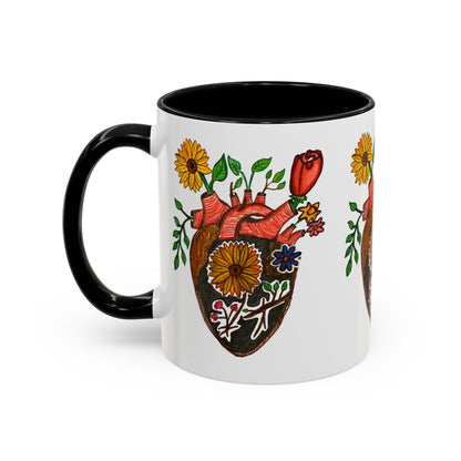 Taza de café floral con corazón